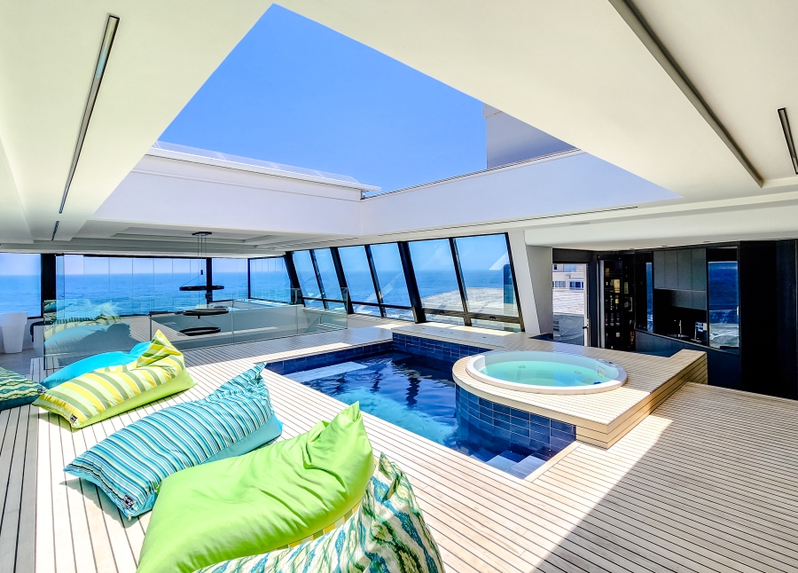5 Bedroom Property for Sale in Sea Point Western Cape